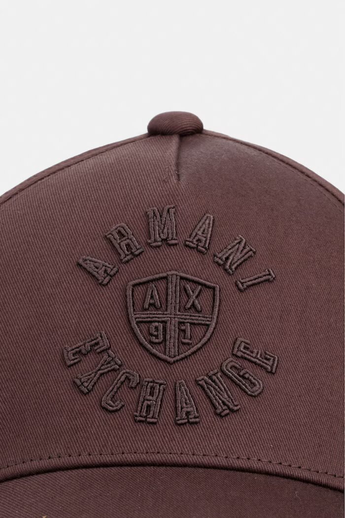 Armani Exchange шапка с козирка дамска от памук кафява XW003042 AF15502