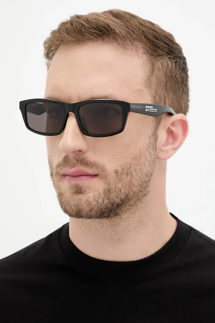 Balenciaga Слънчеви очила мъжки в черно BB0424SK