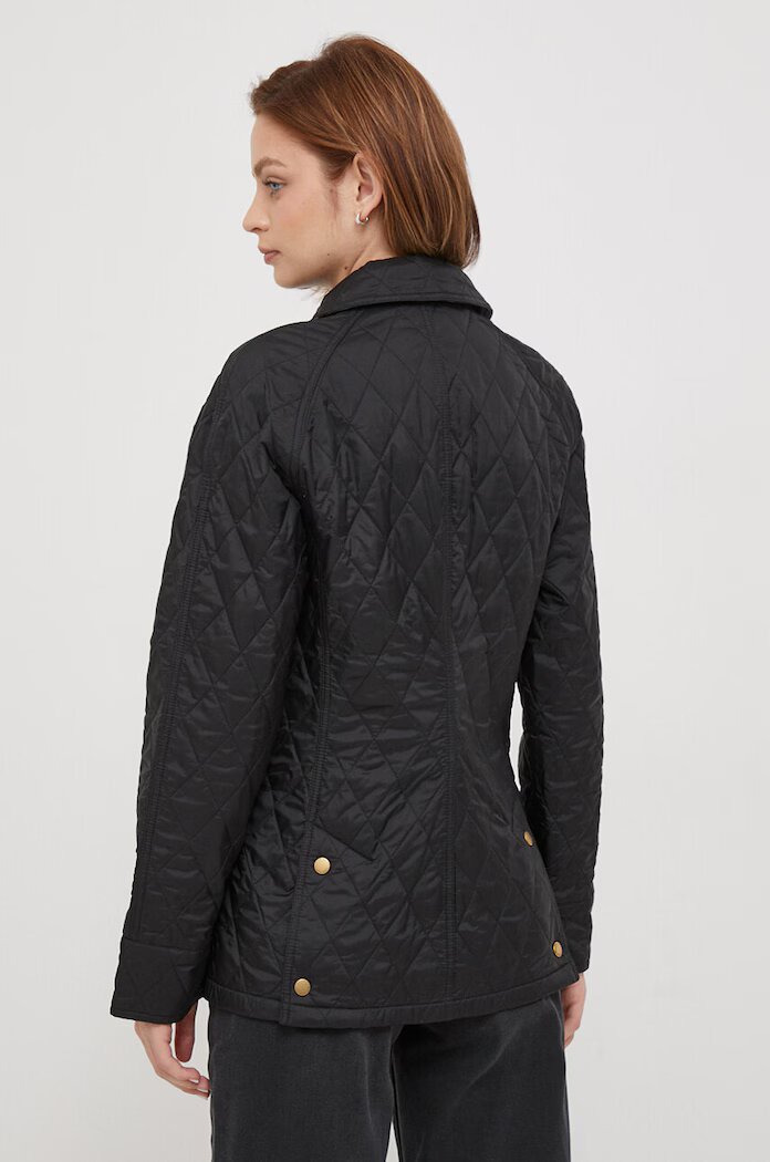Barbour Яке Beadnell Quilt в черно преходен модел