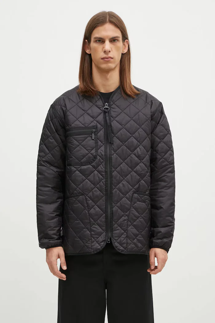 Barbour Яке Liddesdale Liner Quilted Jacket в черно преходен модел с уголемена кройка MQU1788