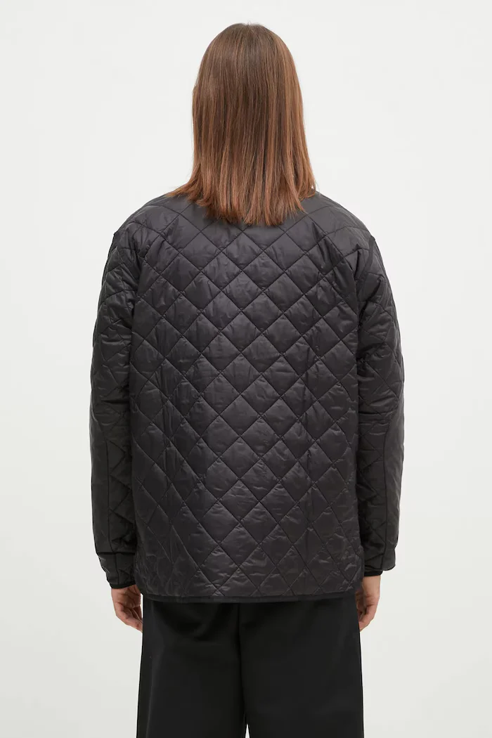 Barbour Яке Liddesdale Liner Quilted Jacket в черно преходен модел с уголемена кройка MQU1788