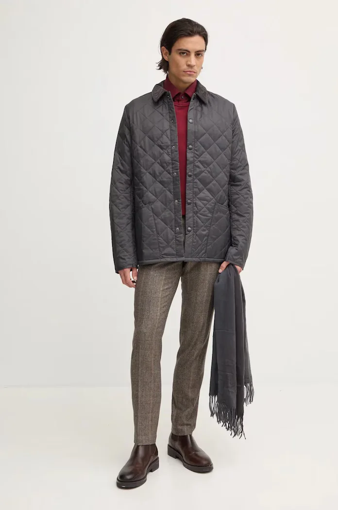 Barbour Яке в черно преходен модел