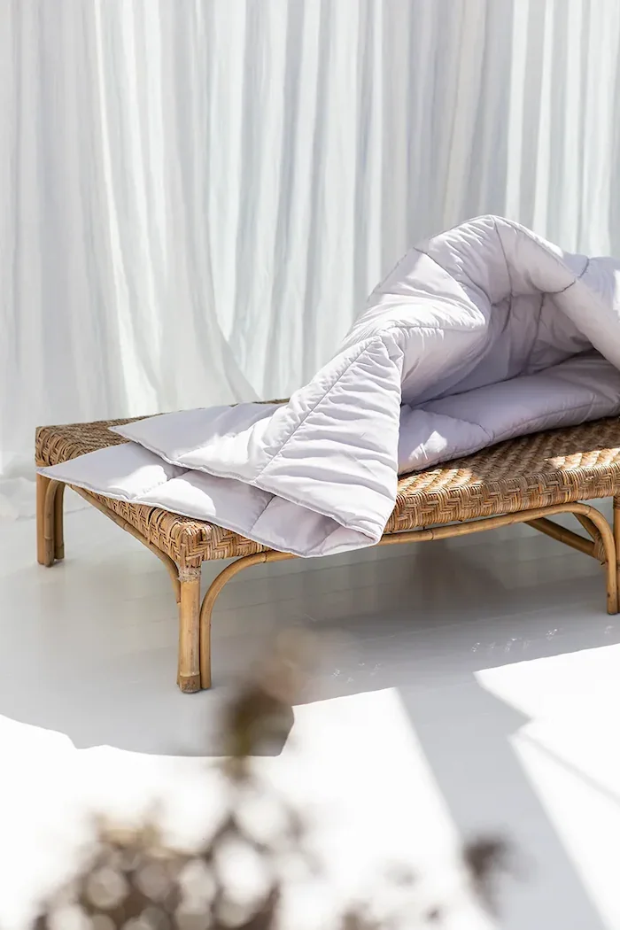 bongusta Памучно покривало Puffy 150 x 200 cm в сиво