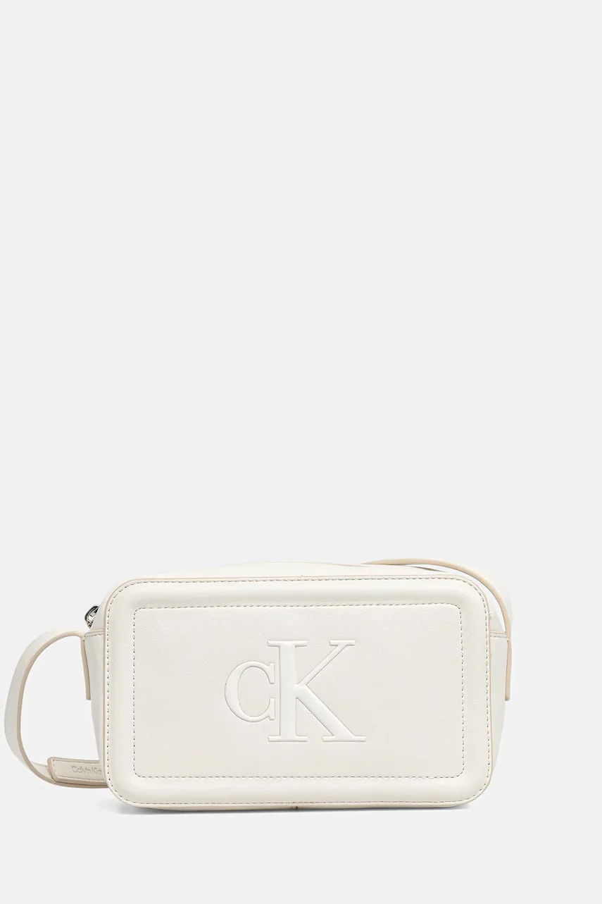 Calvin Klein Чанта