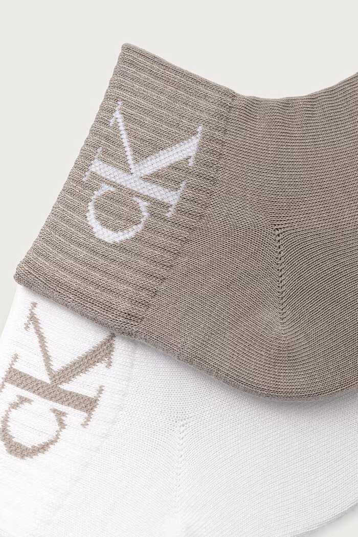 Calvin Klein Jeans чорапи дамски с памук 2 броя бежови 701228813