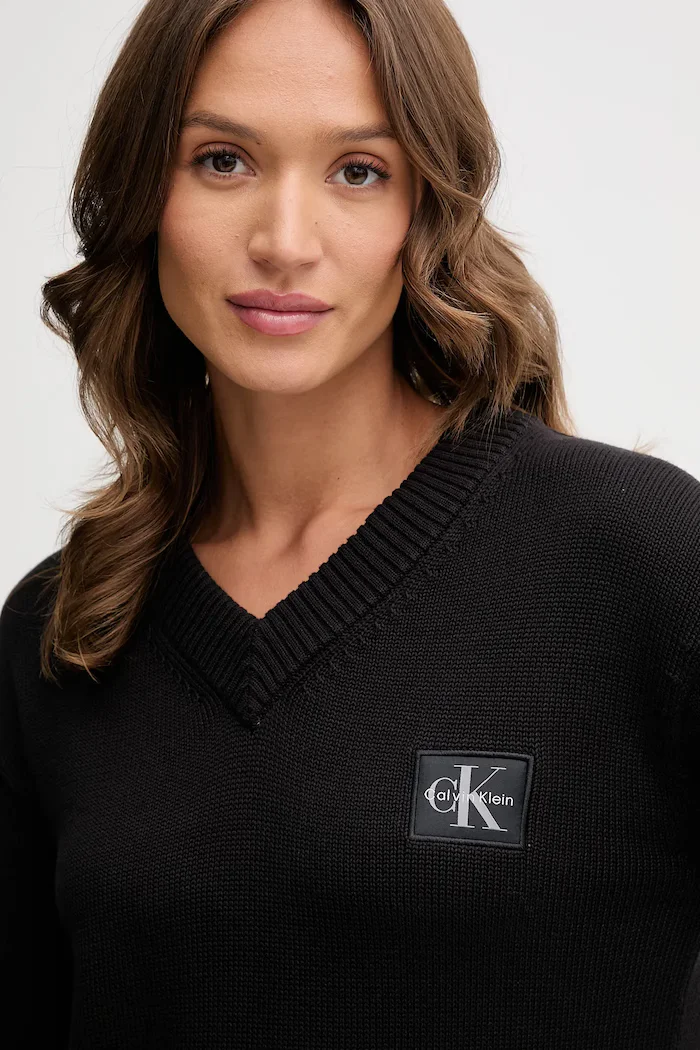 Calvin Klein Jeans Памучен пуловер в черно LV047D352G
