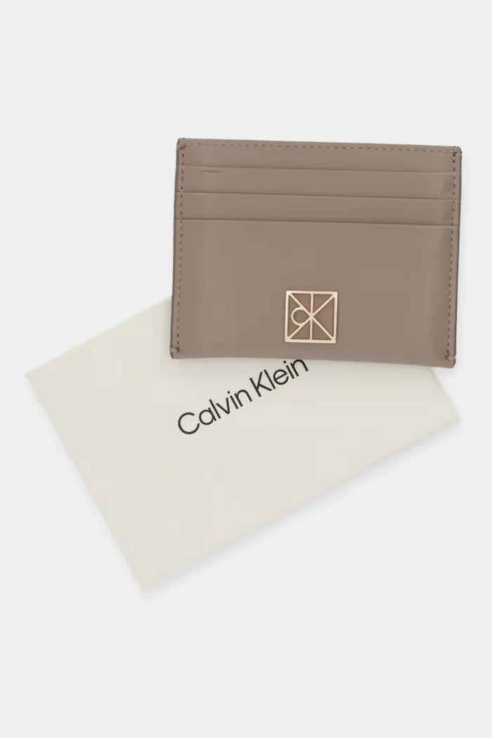 Calvin Klein Кожен калъф за карти в бежово LV04F3317G