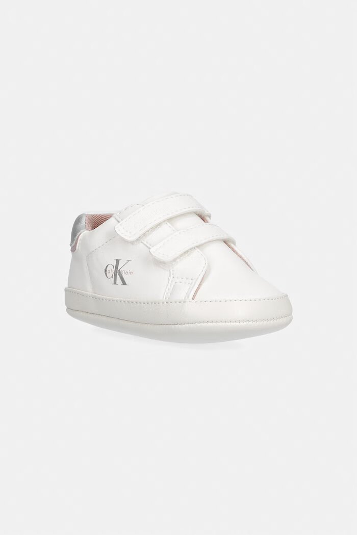 Calvin Klein маратонки за бебе бели V0A9-83380