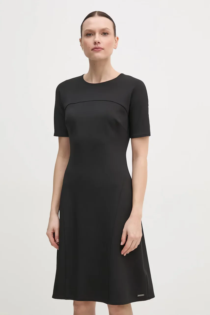 Calvin Klein Рокля