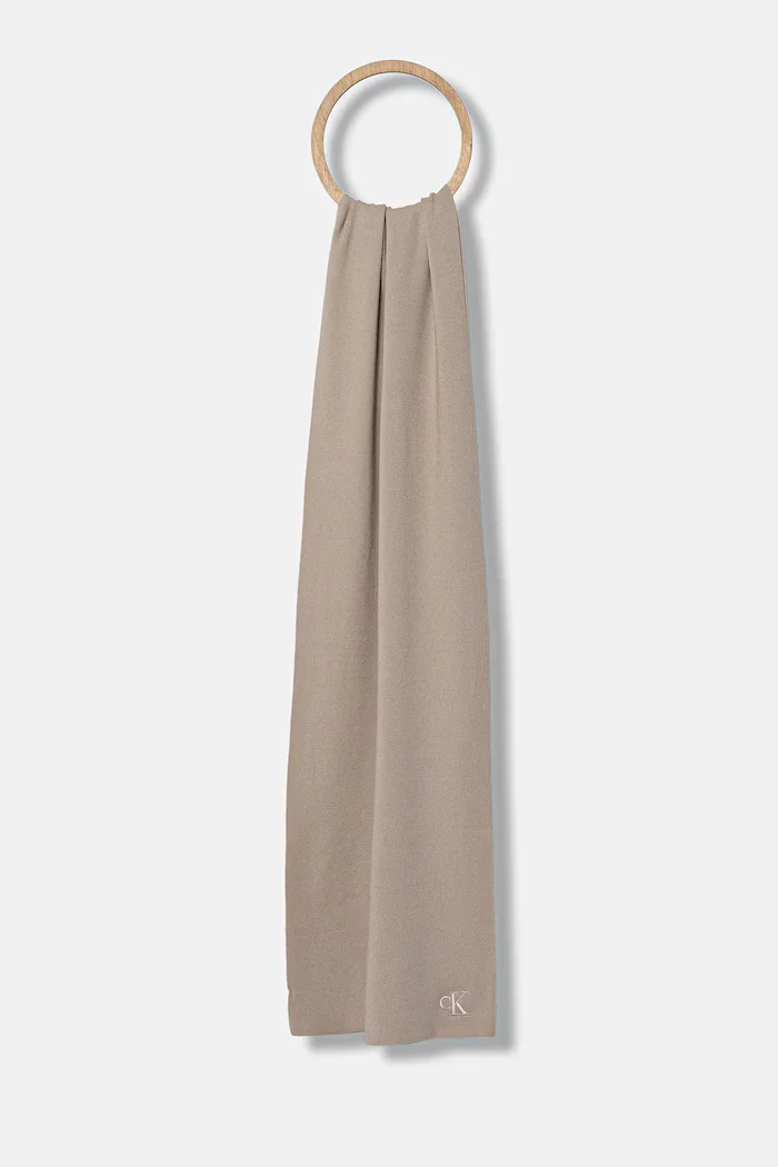 Calvin Klein Шал мъжки в бежово с изчистен дизайн LV04D8021G