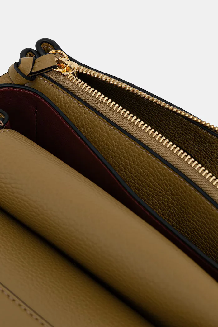Coccinelle Кожена чанта в златисто E1 MD5 12 07 01