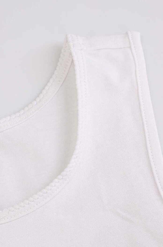 Coccodrillo Детски памучен топ (2 броя) в бяло BASIC UNDERWEAR