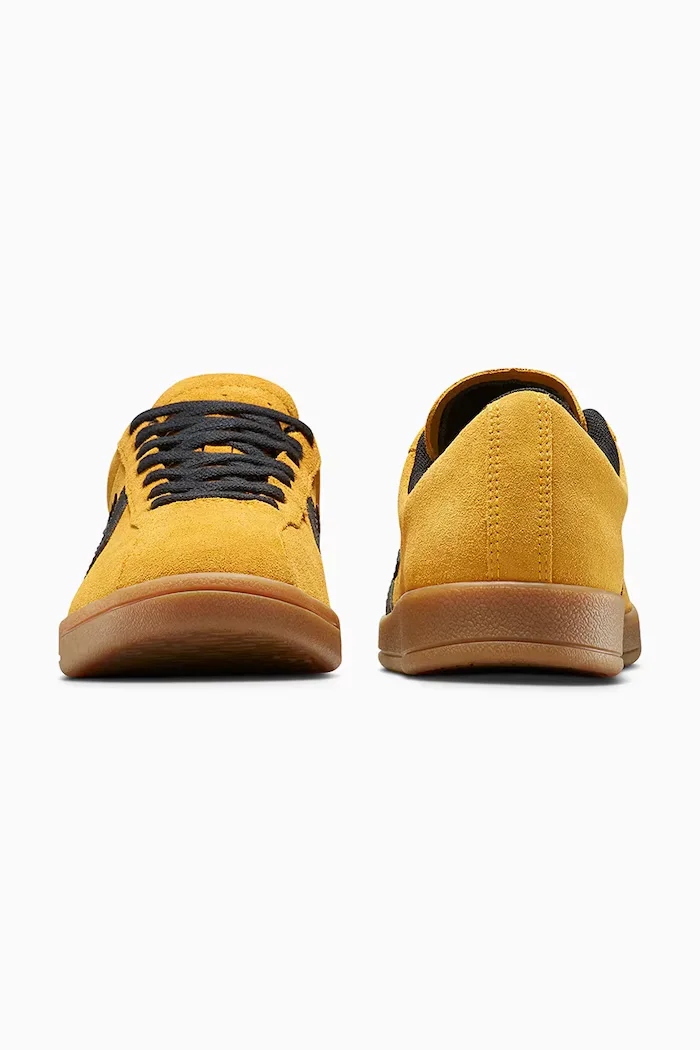 Converse Кожени маратонки All Star Classic Trainer в жълто A15621C