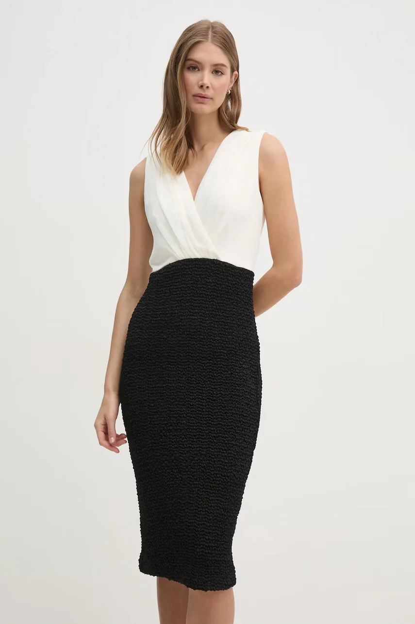 DKNY Рокля