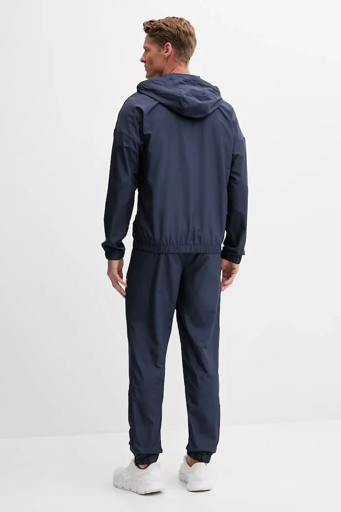 EA7 Emporio Armani Анцуг мъжки в тъмносиньо