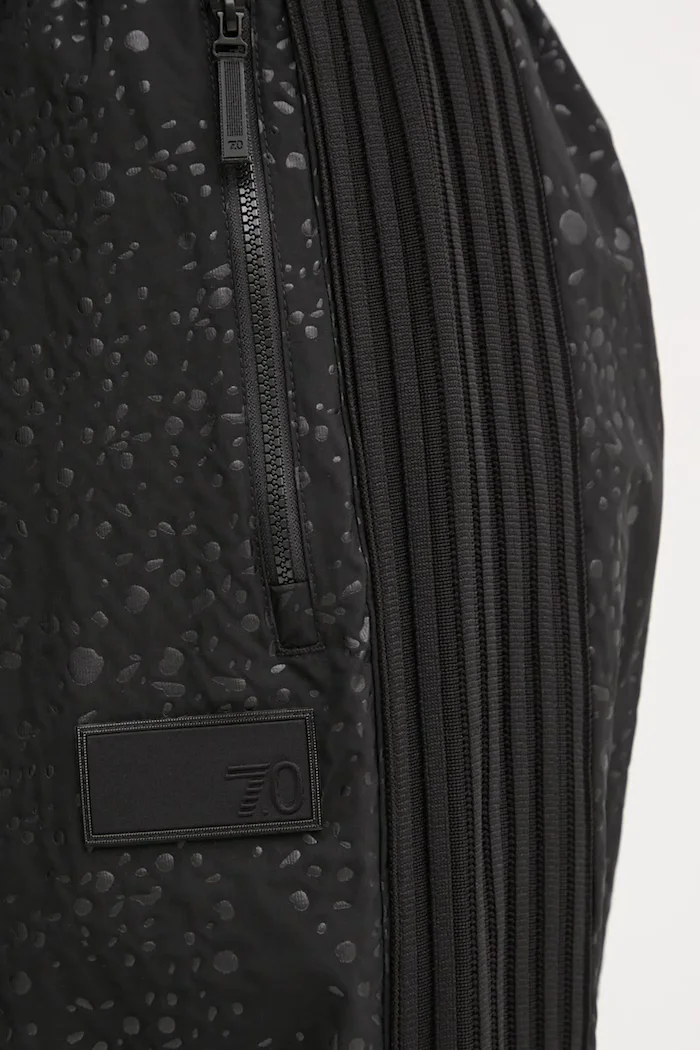 EA7 Emporio Armani Спортен панталон в черно с десен TNGLZ.6DUP29