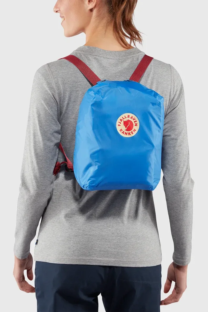 Fjallraven Дъждобран за раница Kanken в синьо F23795