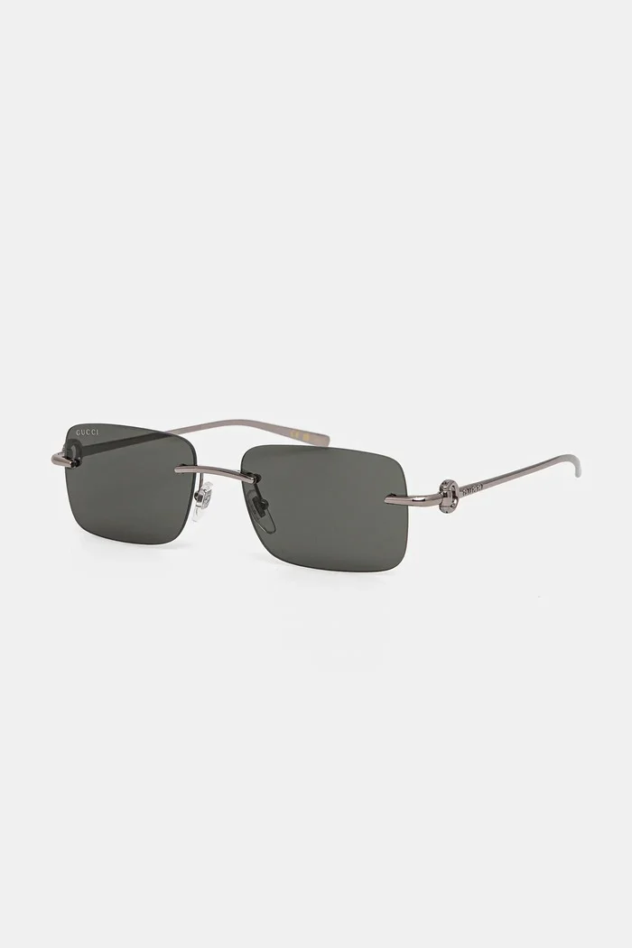 Gucci Слънчеви очила в сребристо GG1703S