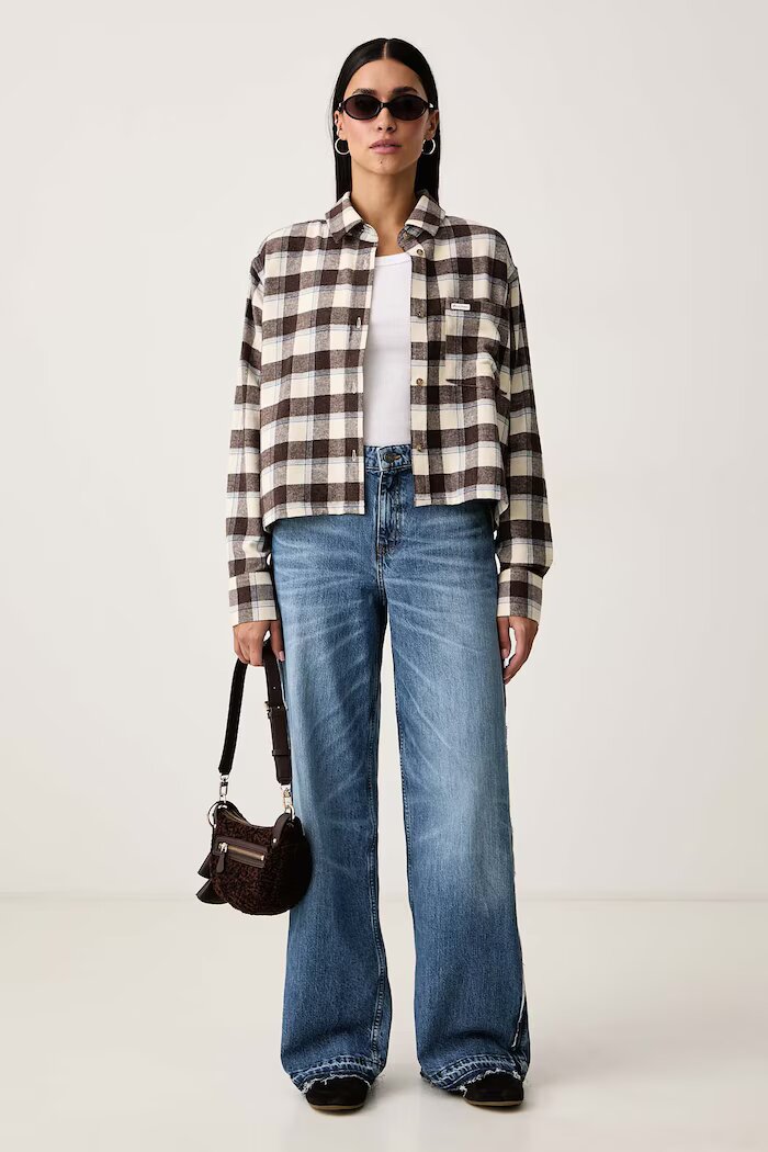 Guess Jeans риза дамска от памук бежова на каре W6BH22 W4712