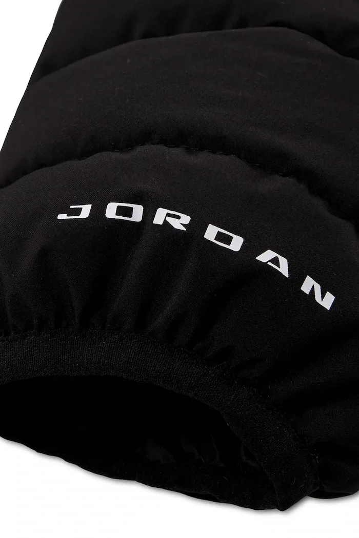 Jordan капитонирано яке за деца черно 95F930