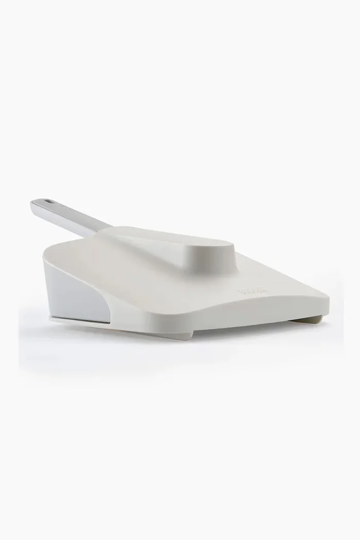 Joseph Joseph Четка и лопатка за почистване Cleantech 22 x 12 cm в бежово