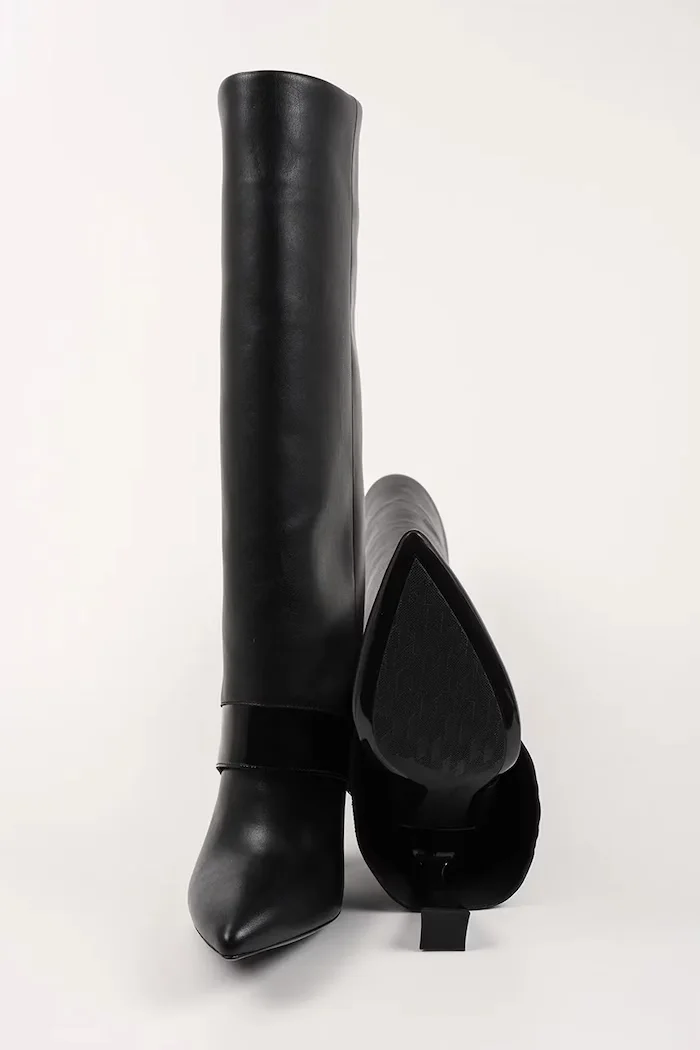 Karl Lagerfeld Кожени ботуши DEBUTANTE в черно с тънък ток KL32081