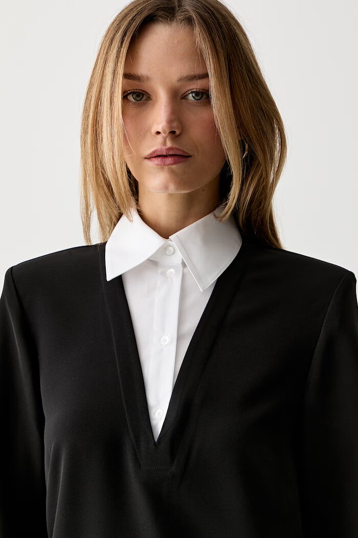 Karl Lagerfeld рокля черна с изчистена шарка B3W13043
