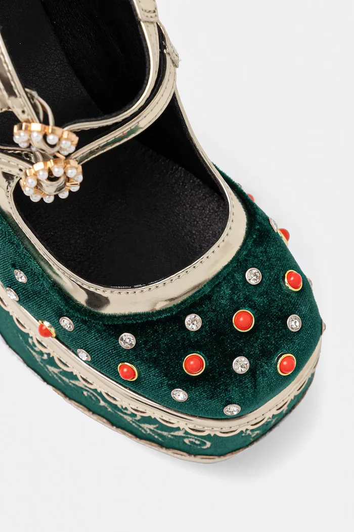 Koi Footwear Обувки с дебел ток в зелено DPK80 Boleyn’s Revenge Bejewelled Velvet