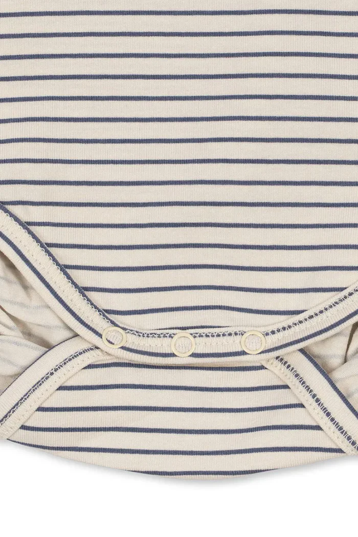 Konges Sløjd боди за бебе от памук с еластан BASIC LS NEWBORN BODY GOTS бяло KS105897