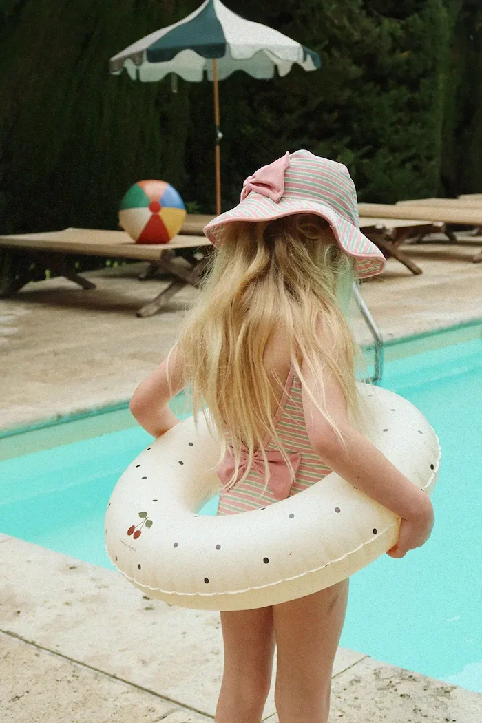Konges Sløjd Детски цял бански BOWWOW SWIMSUIT в бежово KS104715