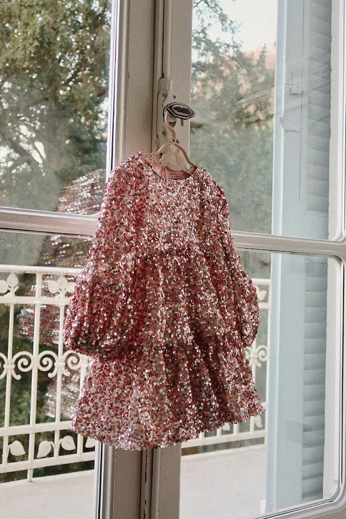Konges Sløjd рокля babydoll LILA SEQUINS DRESS розова с пайети KS107391