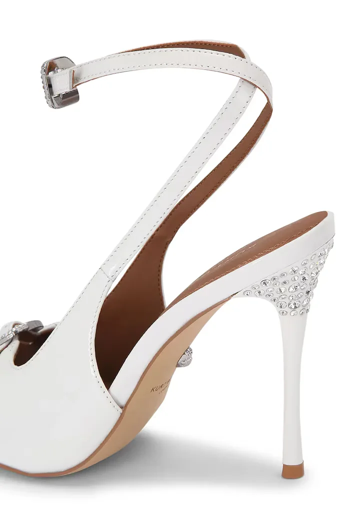 Kurt Geiger London обувки с ток от кожа Buckle Point Court White бели 5850210309