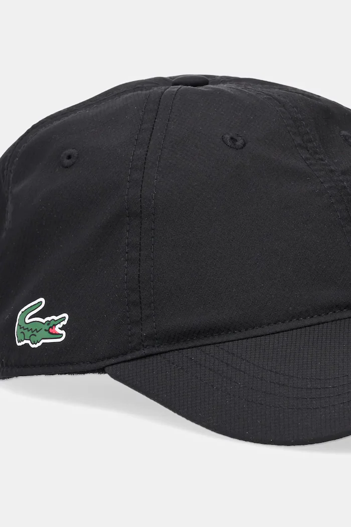 Lacoste Шапка с козирка в черно с изчистен дизайн RK2662