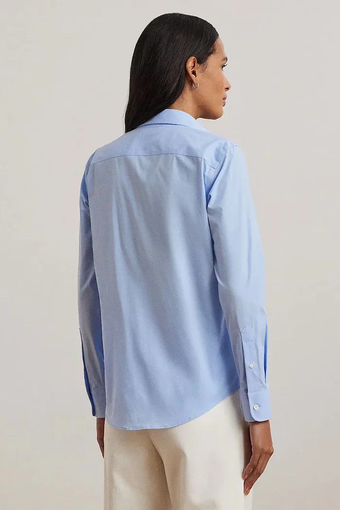 Lauren Ralph Lauren Памучна риза дамска в синьо с кройка по тялото с класическа яка 200684553