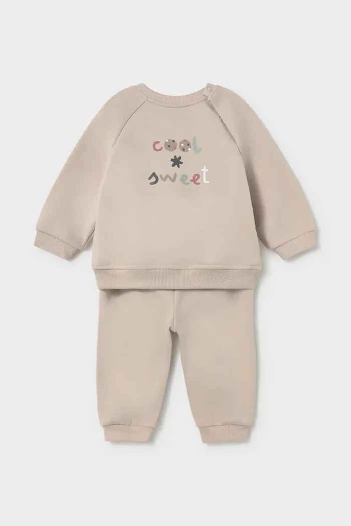 Mayoral Newborn спортен комплект анцуг за бебе от памук бежов 2607
