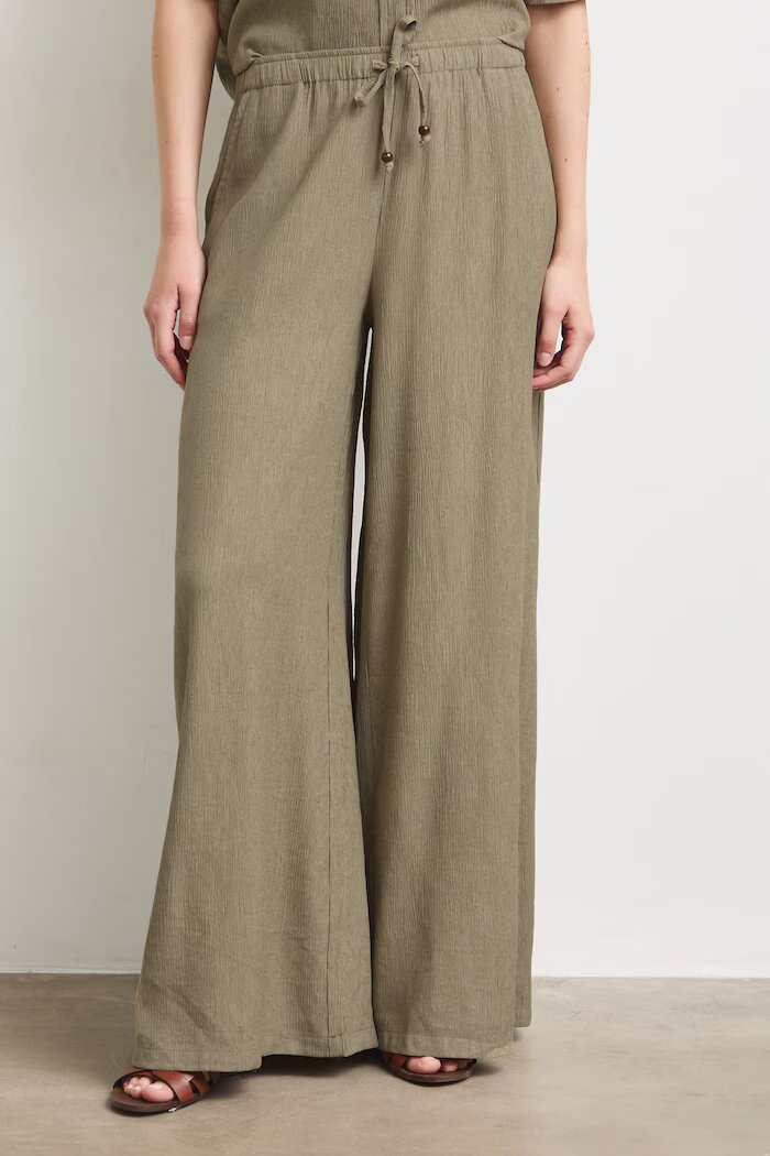 Medicine широк панталон дамски с вискоза зелен със стандартна талия