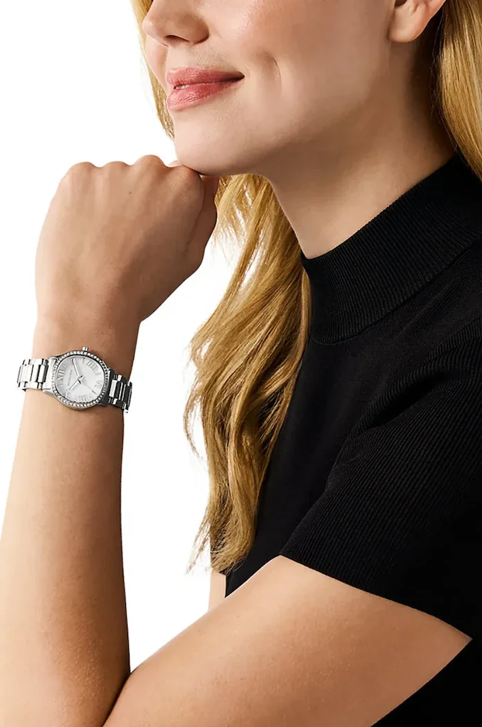 Michael Kors Часовник дамски в сребристо MK4824