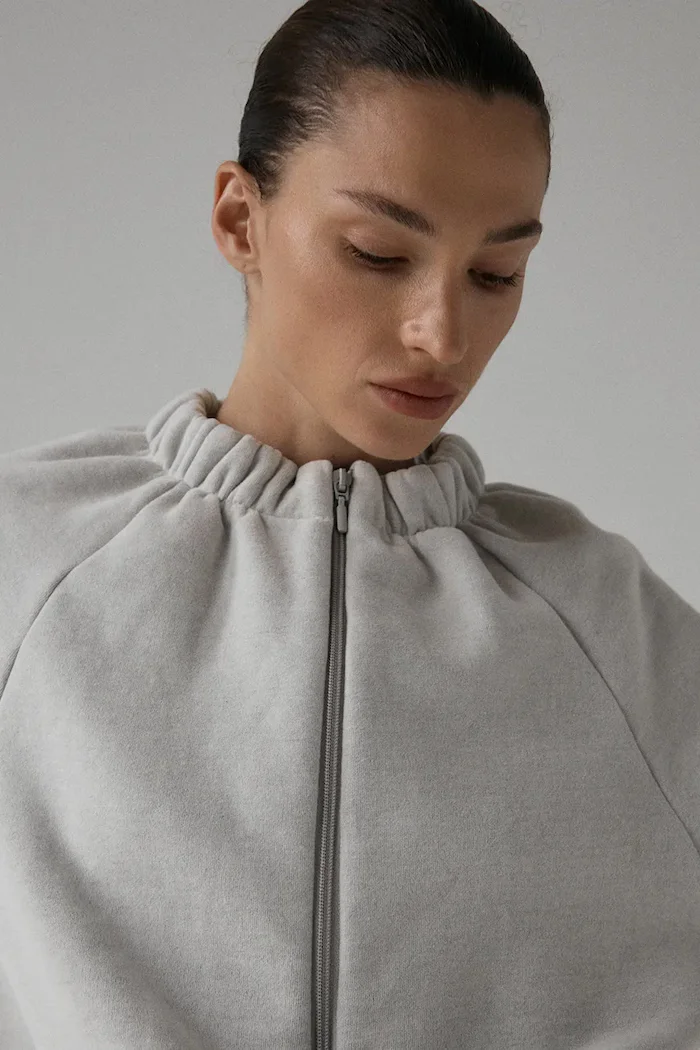 Muuv. Muuv суичър с цип дамски с памук SMOOTH COTTON сив