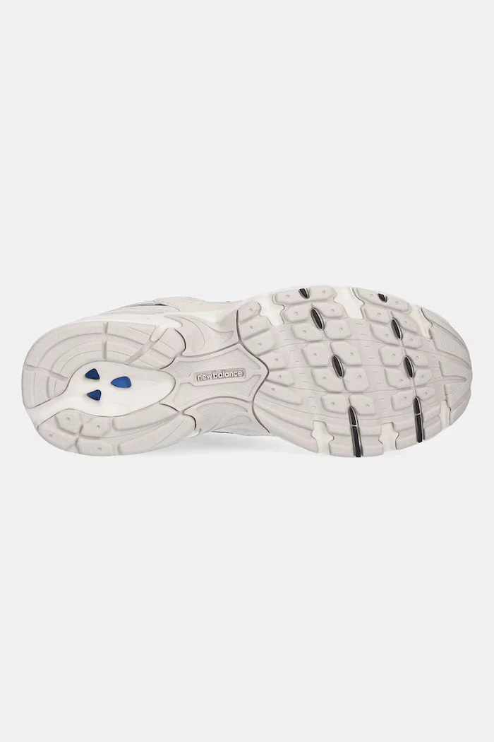 New Balance Маратонки 530 в бежово GR530SC1