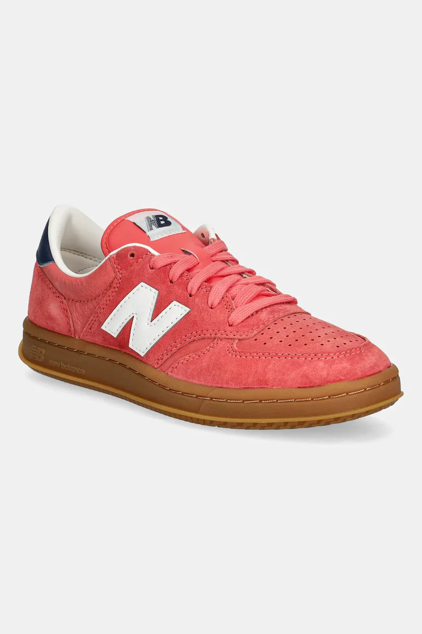 New Balance Велурени маратонки CT500