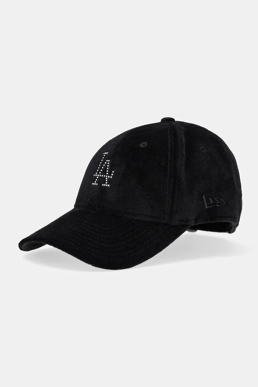 New Era Кадифена шапка с козирка