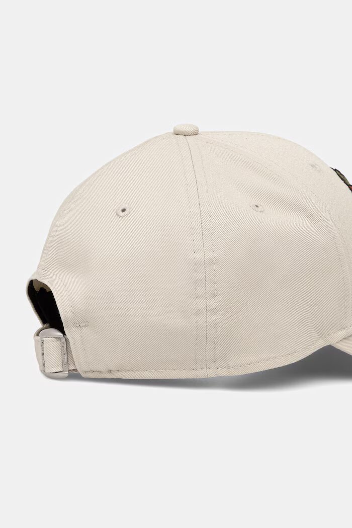 New Era Шапка с козирка CAMO INFILL 9FORTY® в бежово 60771850