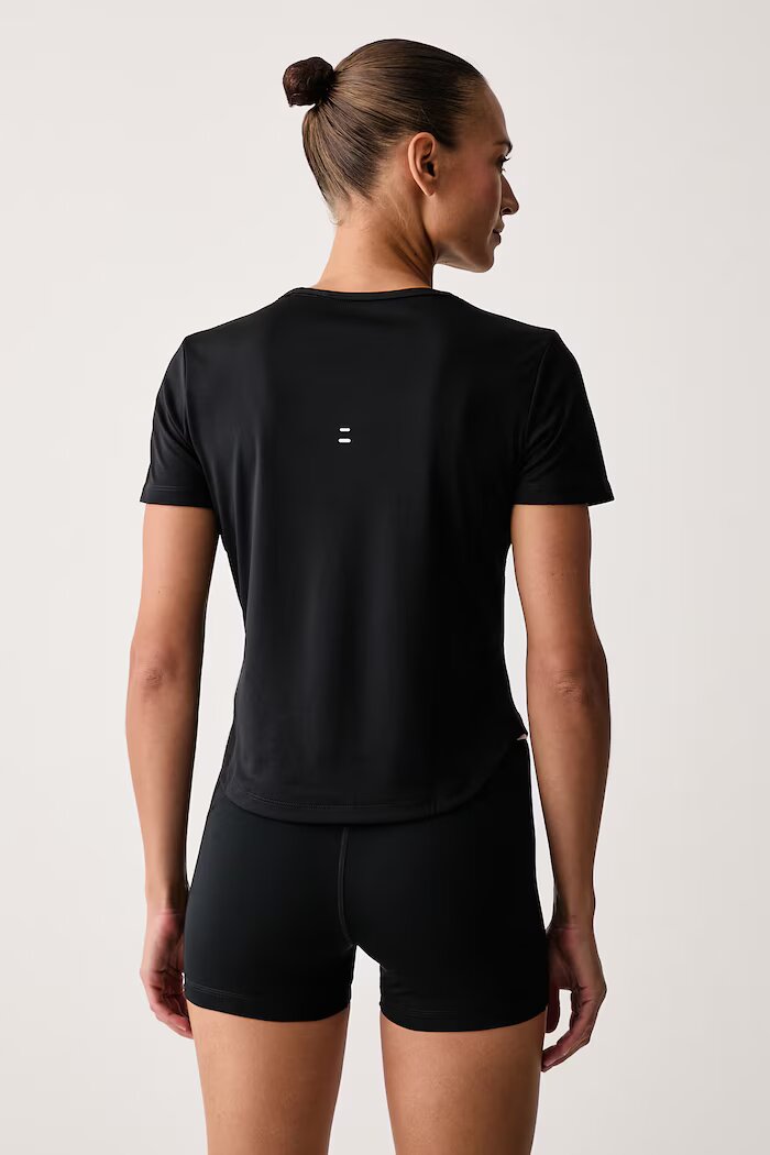 Nike спортна тениска дамска Tempo Dri-FIT черна HQ0648.010