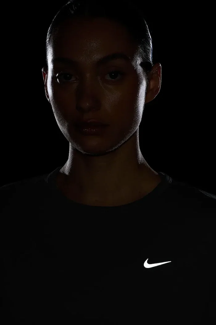 Nike спортна тениска дамска Tempo Dri-FIT черна HQ0648.010