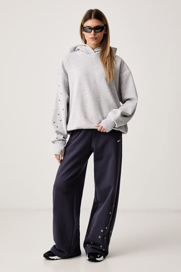 Nike Sportswear спортен панталон дамски с памук Studio Fleece сив IX7048.013