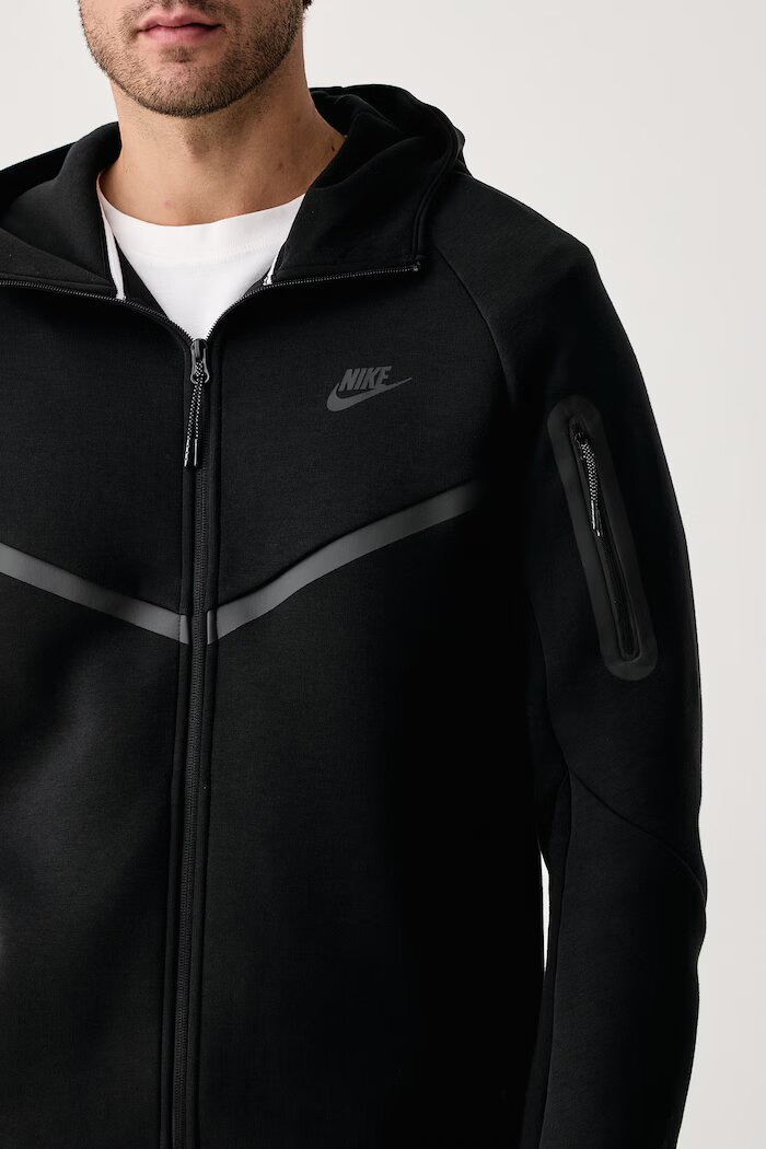 Nike Sportswear суичър с цип и качулка мъжки Tech Windrunner черен HV0949.010