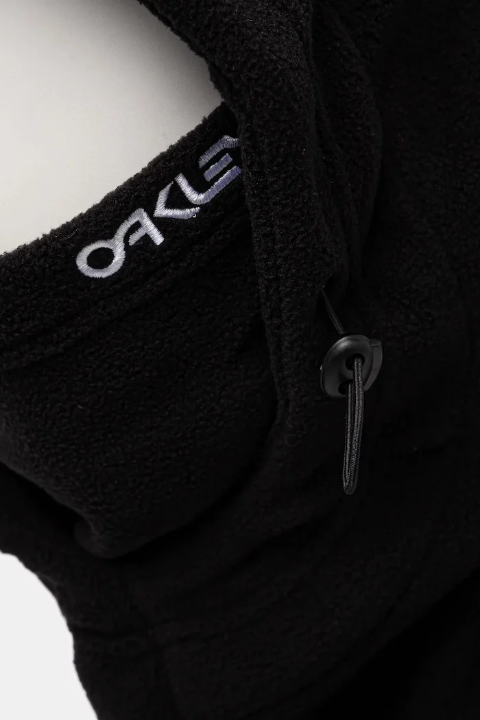 Oakley Балаклава Printed Pile в черно FOS901332
