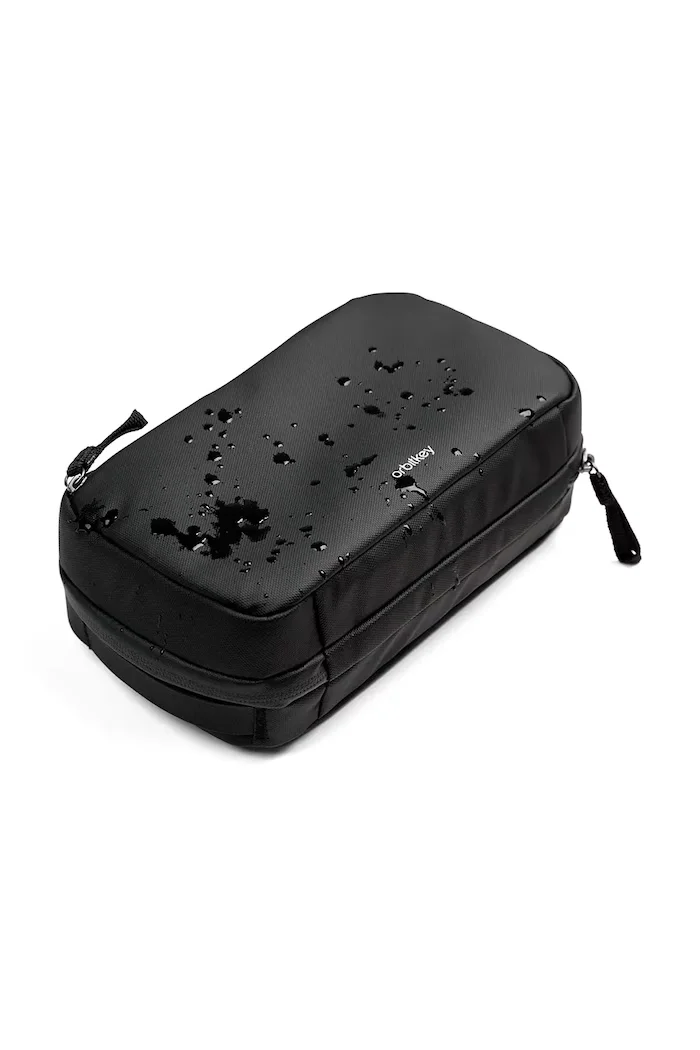 Orbitkey 2в1 органайзер за пътуване Tech Pouch 23 x 14 x 8 cm в черно