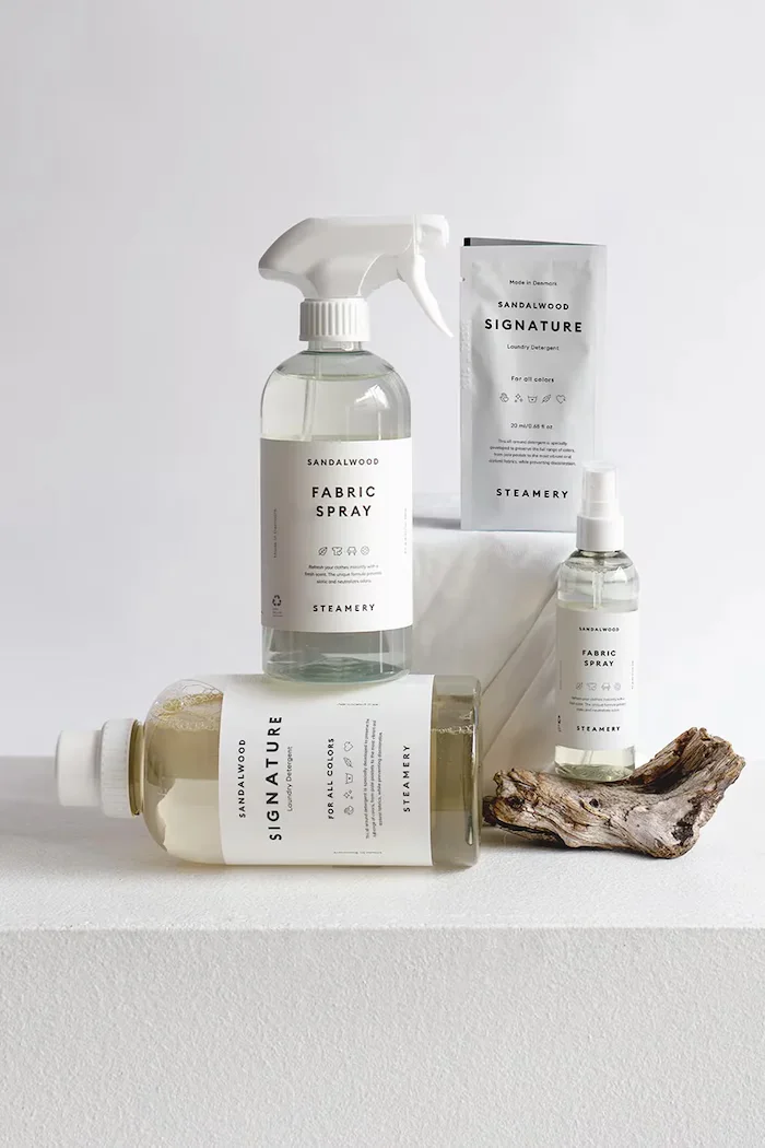 Steamery Течност за пране на тъкани Signature Laundry Detergent в бяло