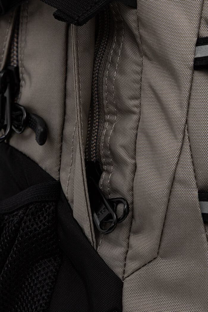 The North Face раница Borealis 29L сива NF0A8KE80E31